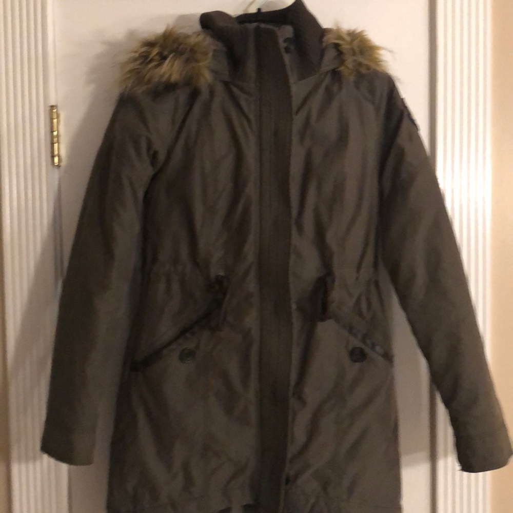 Abercrombie & Fitch Women’s Sherpa Lined Parka